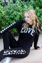 SCATTERED COLLEGIC HEARTS LIGHTWEIGHT FLEECE BLACK SWEAT PANT (JOGGER)