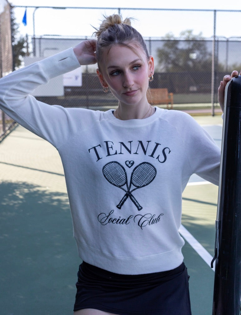 TENNIS SOCIAL CLUB LIGHTWEIGHT BRUSHED FLEECE PULLOVER TOP (White)