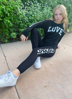 SCATTERED COLLEGIC HEARTS LIGHTWEIGHT FLEECE BLACK SWEAT PANT (JOGGER)