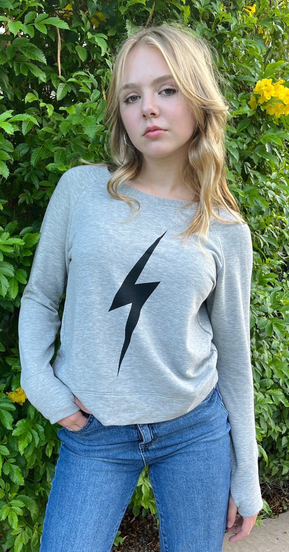 LIGHTNING BOLT LIGHTWEIGHT FLEECE SWEATSHIRT (Grey)