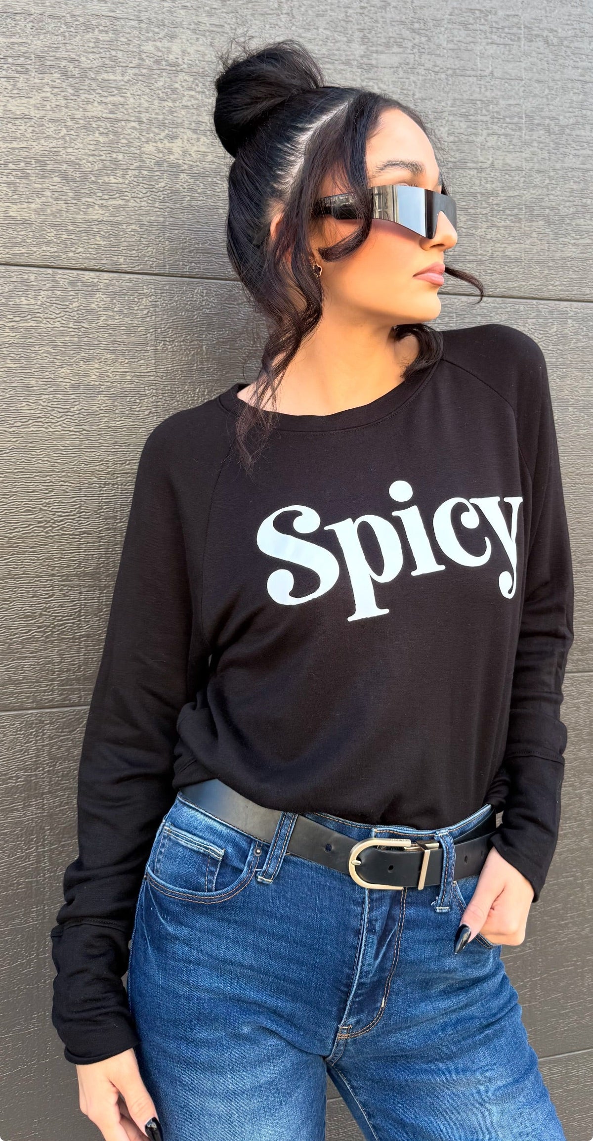 SPICY LIGHTWEIGHT FLEECE BLACK SWEATSHIRT (PULLOVER) (Black)